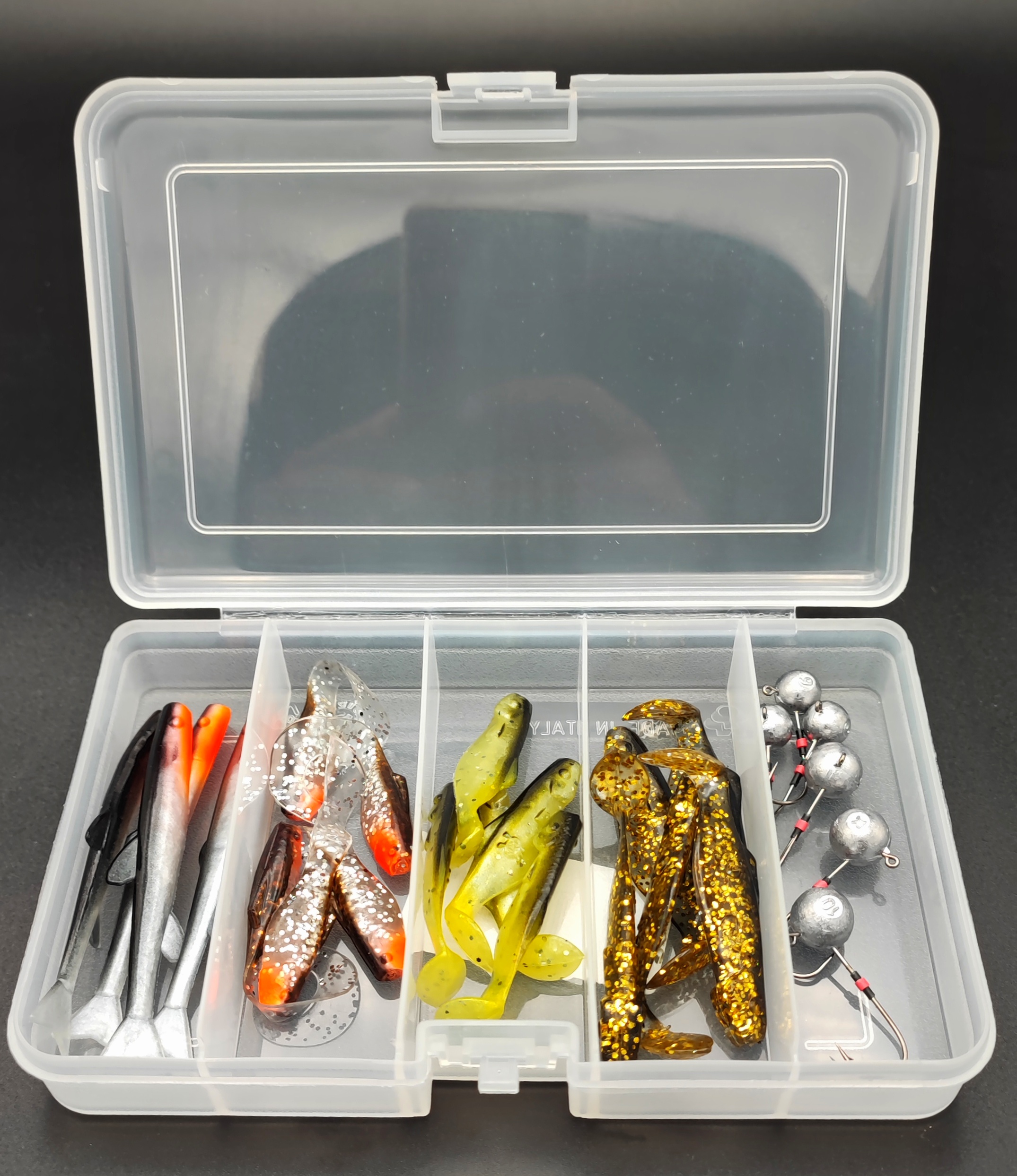 AHVENJIGILAJITELMA KIRKAS