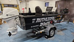 RUTHLESS BOATS 480 SC (sivupulpetti)